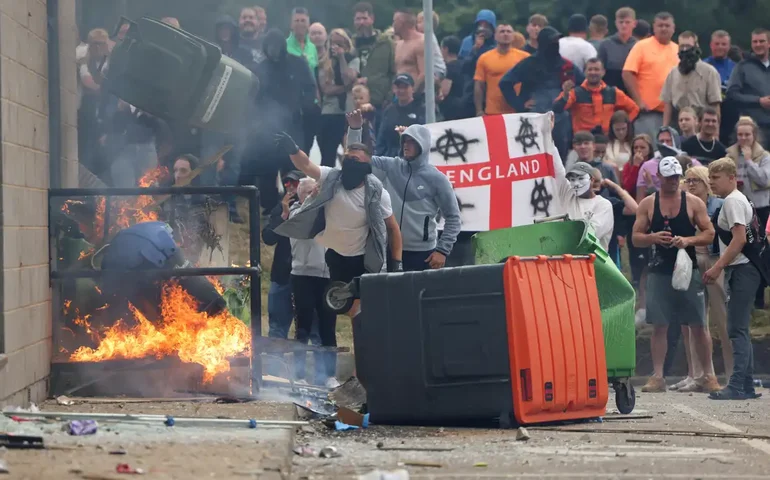 ONU: comitê pede que Reino Unido reduza discurso de ódio após tumultos