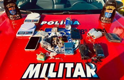 Dupla é presa com drogas após abordagem da PM na Chã do Pilar