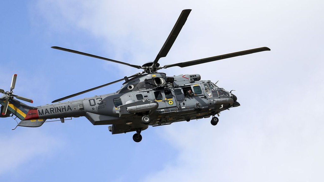 Acidente com helicóptero da Marinha mata 2 militares e deixa 6 feridos