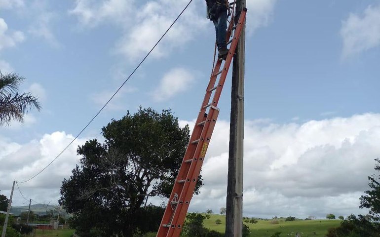 Infraestrutura de Santana do Mundaú realiza serviços por toda a cidade
