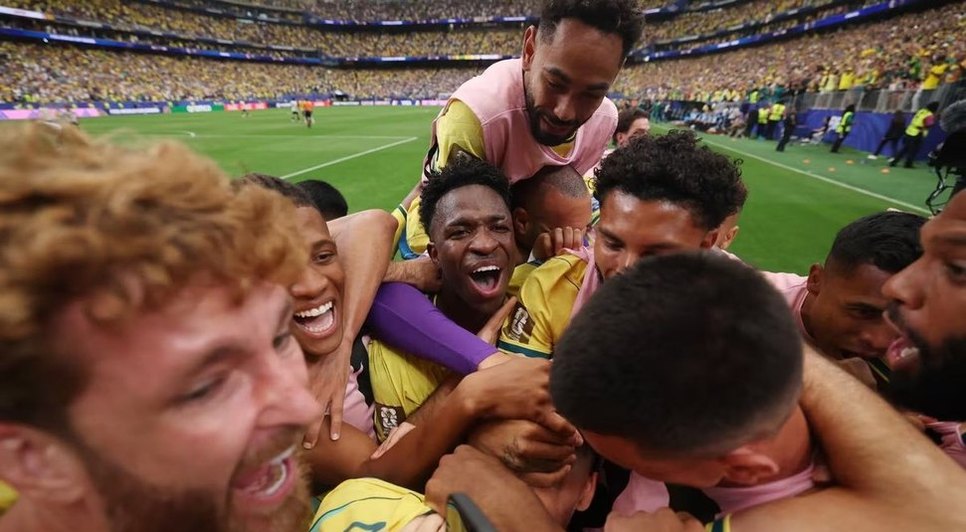 O adversário do Brasil ainda será definido nesta terça-feira (30), no confronto entre Noruega e Costa do Marfim, que duelam em Dallas. - Foto: FIFA