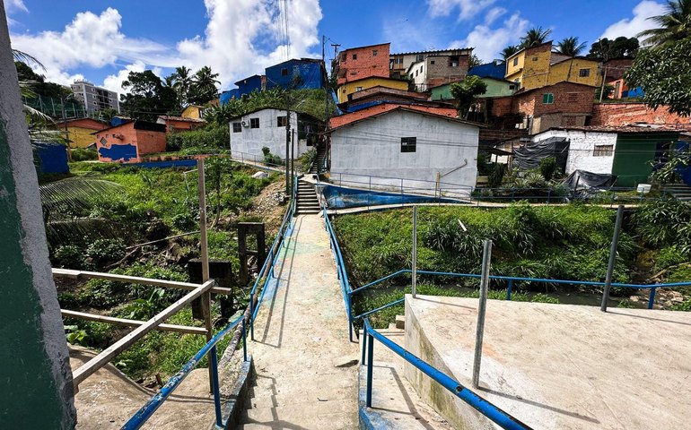 Brota na Grota garante segurança e acessibilidade em comunidades de Maceió