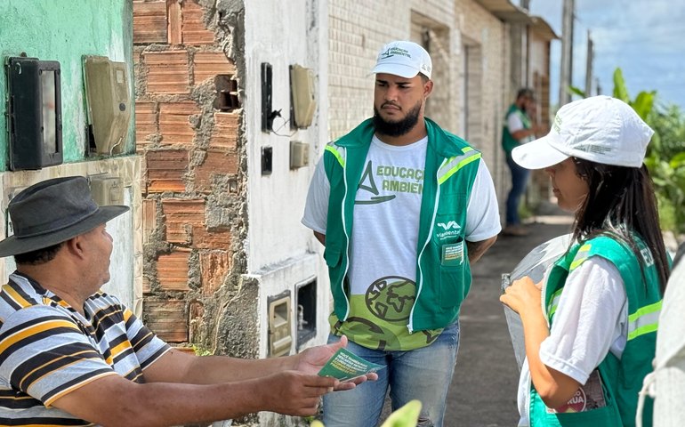 Alurb realiza ações de educação ambiental no bairro do Rio Novo