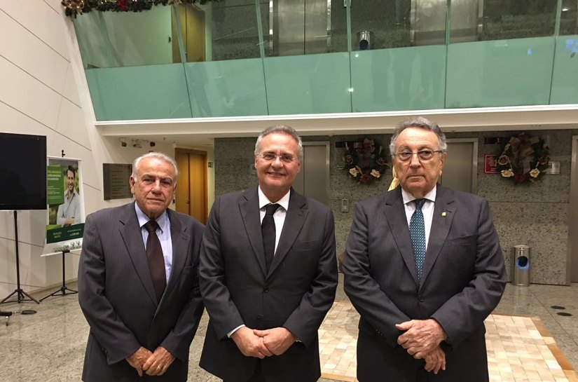 Confederação Nacional da Agricultura oferece jantar ao senador Renan