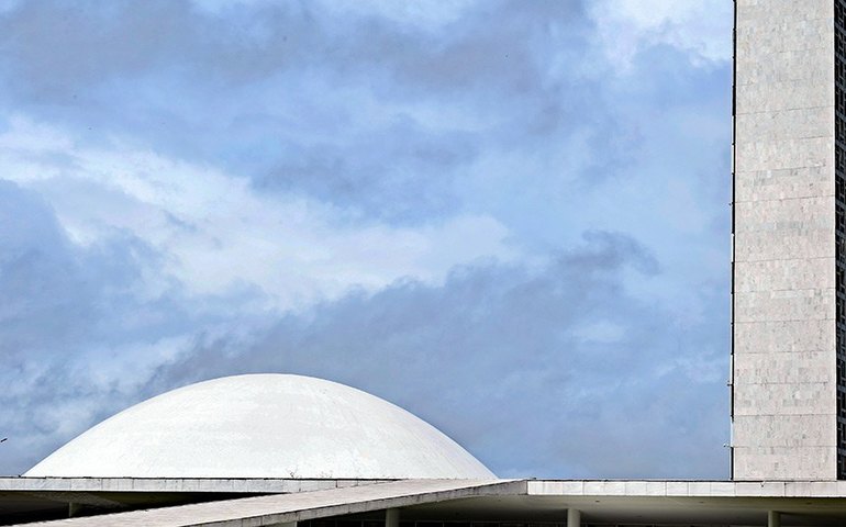 Senado receberá a proposta de reforma tributária na tarde desta quinta