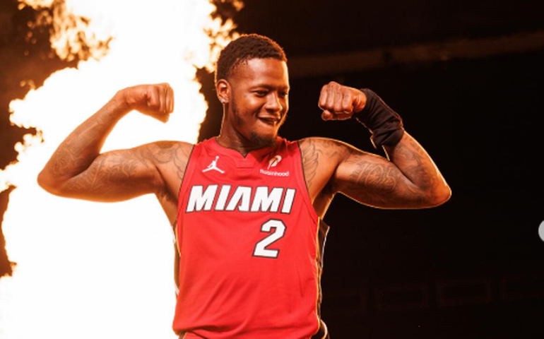 Armador do Miami Heat, Terry Rozier, é preso em investigação do FBI sobre apostas esportivas