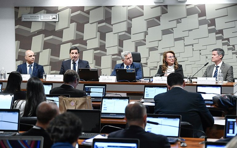 Senado aprova projeto que define compensação à desoneração da folha de pagamento