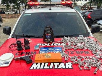 Após denúncias, armas e mais de 3kg de drogas foram apreendidas em Maceió