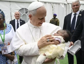 Papa afirma que fé e compromisso social devem caminhar juntos
