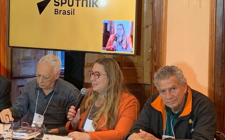 Desafio de lidar com as big techs é tema em painel do BRICS liderado pela diretora da Sputnik