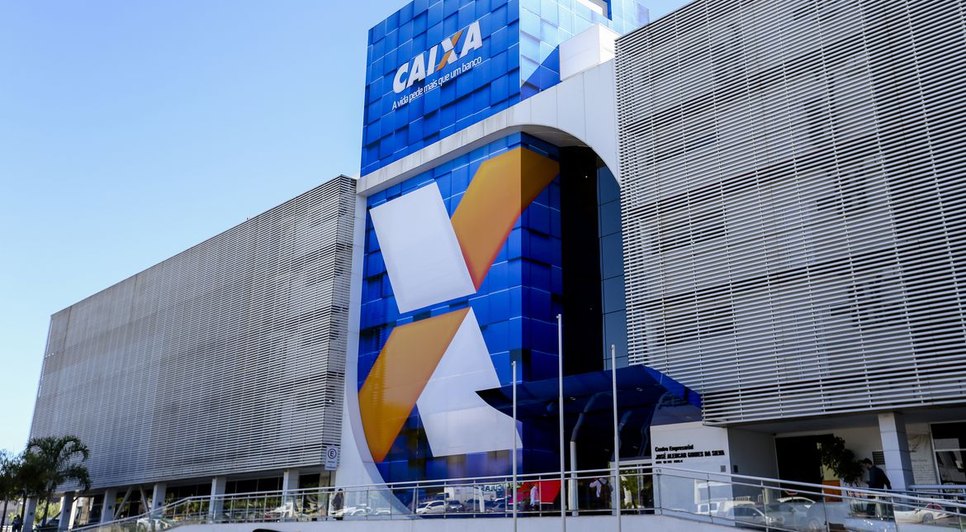 predio_da_caixa_economica_federal_170120182639.jpg