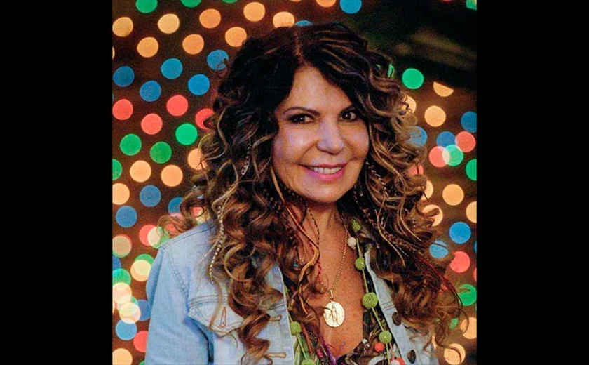 Elba Ramalho critica falta de forró no São João e alfineta Alok: 'Assume que é um festival'