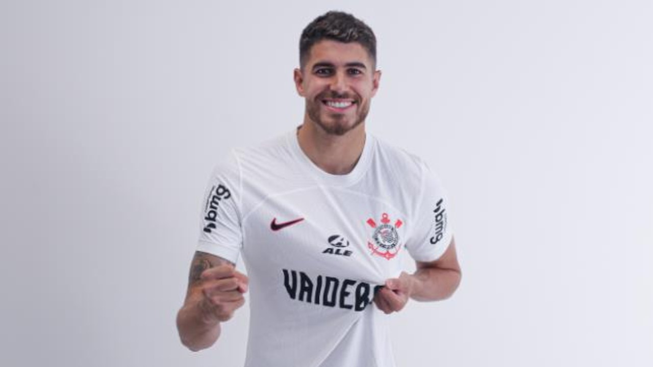 Corinthians oficializa acerto e Pedro Raul assina contrato até 2028