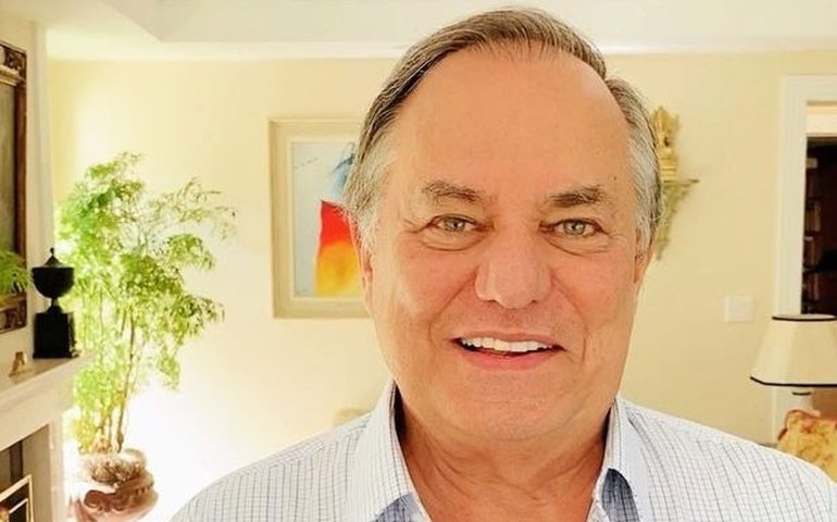 Ronnie Von lança canal no YouTube : ‘Significa que eu sou um youtuber? Significa’