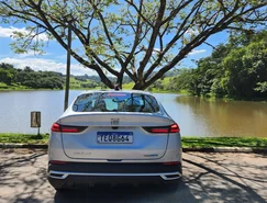 Fiat Fastback 2026 aposta na eletrificação leve para crescer no mercado - Divulgação (30).jpeg 