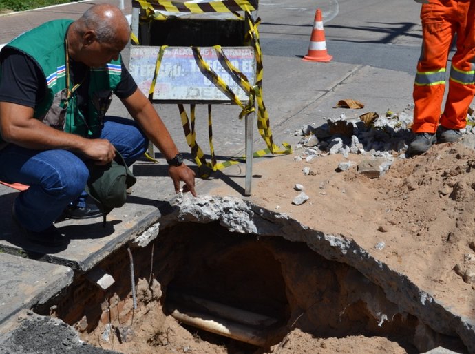 Saiba como denunciar ligações clandestinas de esgoto