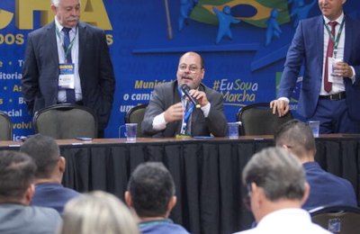 Marcha traz boas práticas e soluções para tornar o Município uma cidade empreendedora