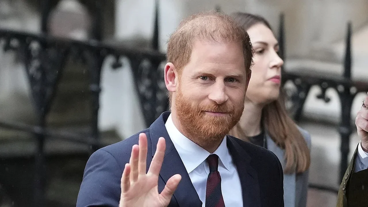 Príncipe Harry e Elton John perdem processo contra tabloide Daily Mail