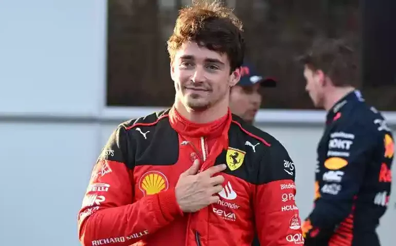 Leclerc bate, mas supera Red Bull mais uma vez e faz pole da corrida sprint do GP do Azerbaijão