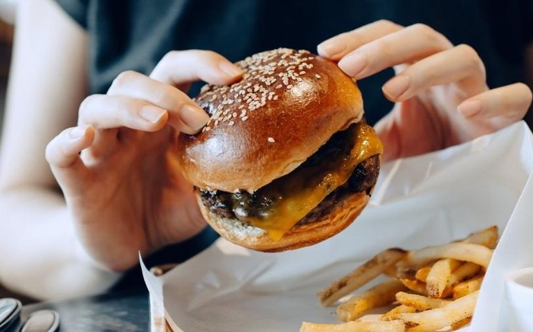 Crescem as reclamações contra redes de fast-food