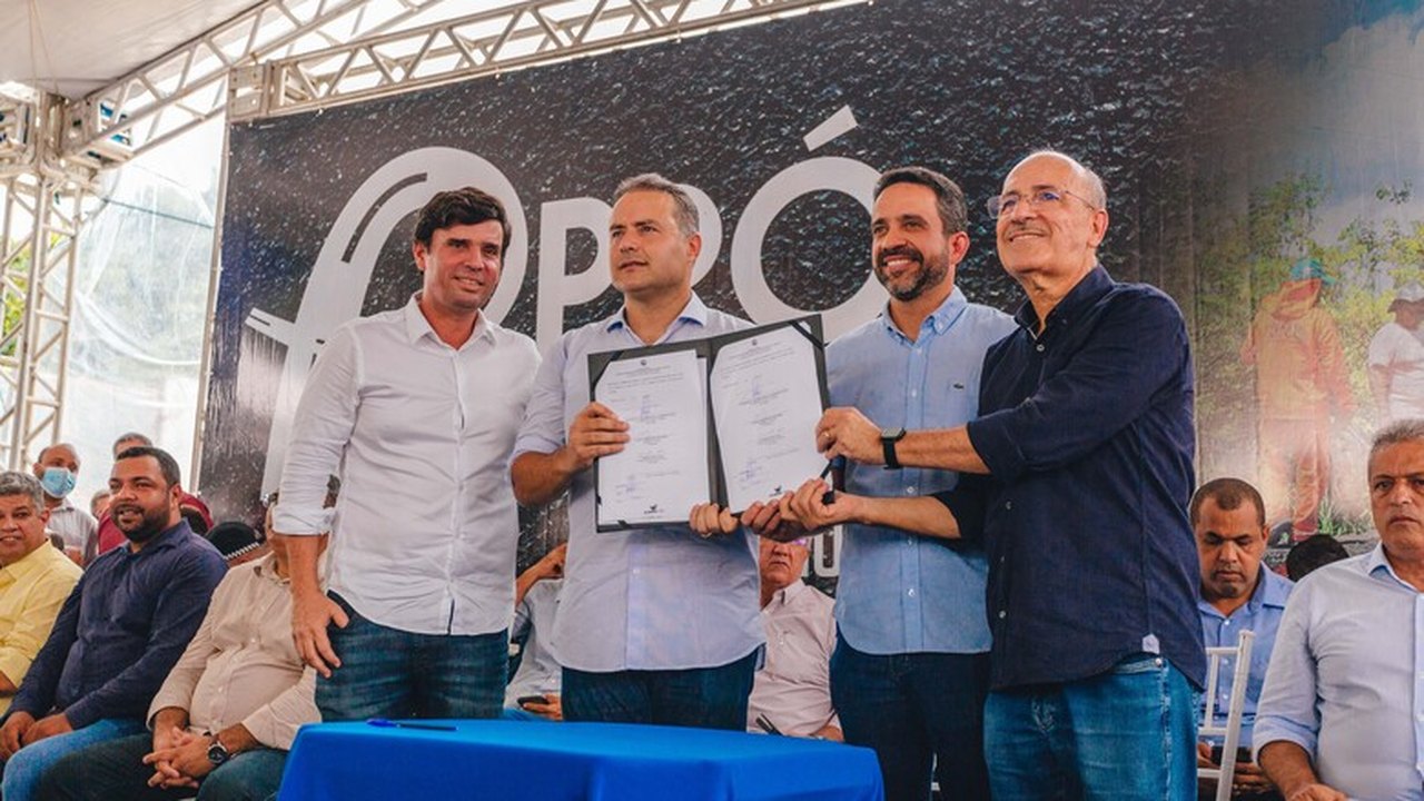 Governo de Alagoas assina convênio para equipar Centro de Convenções de Penedo