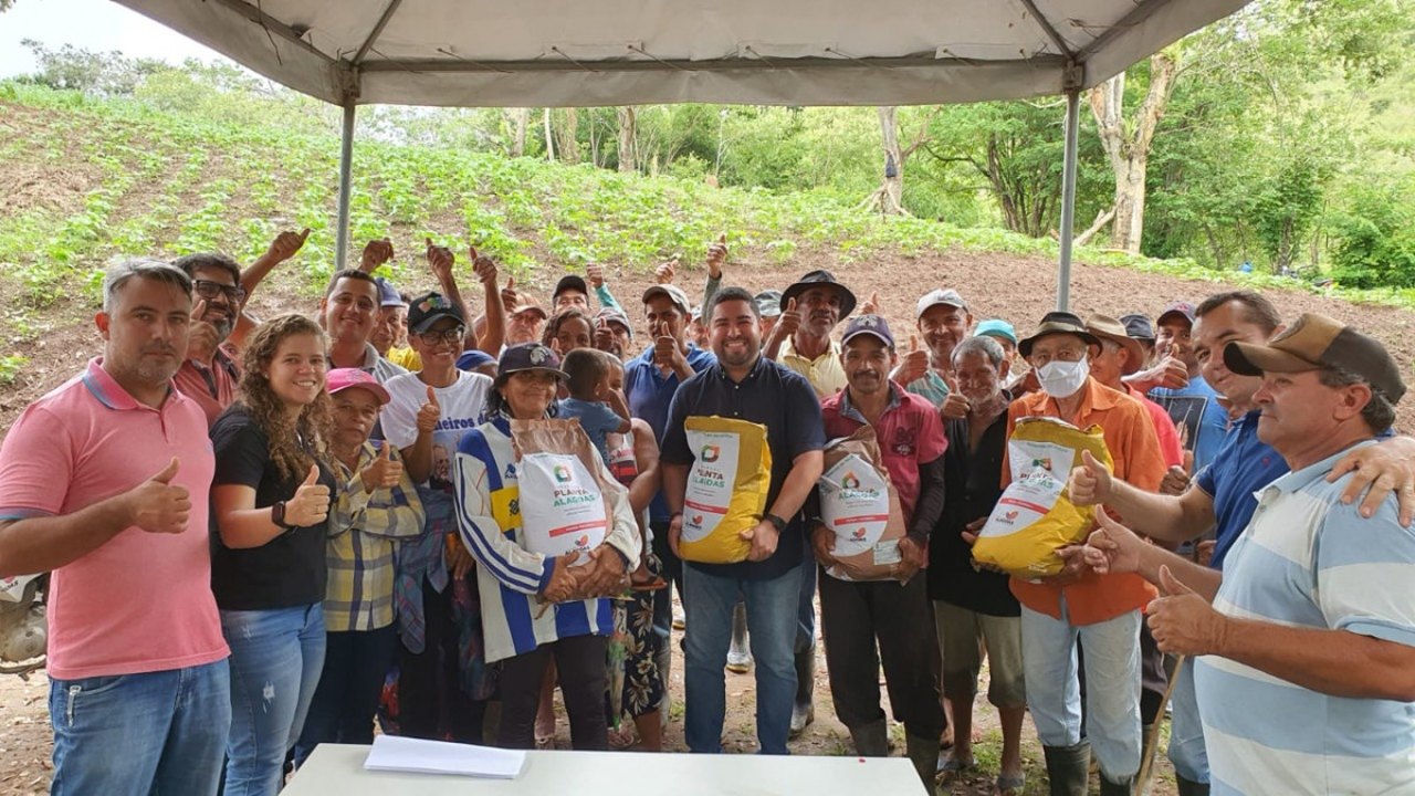 Viçosa e Sebrae/AL firmam parceria para fortalecer a bovinocultura de leite
