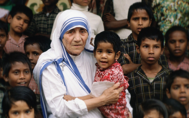 Madre Teresa de Calcutá é destaque dos filmes da TV Aparecida em novembro