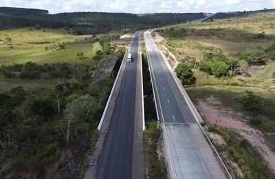 Como estão as condições de trafegabilidade no trecho da rodovia BR-101 em PE, AL, SE e BA