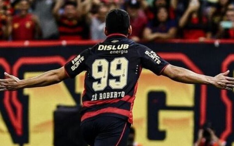 Zé Roberto faz 2 gols, Sport vira sobre o Ituano e encosta no G-4 da Série B