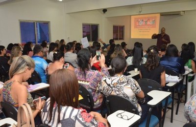 Secretaria Municipal de Educação capacita gestores e coordenadores pedagógicos de Coruripe
