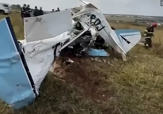 Queda de avião deixa dois mortos no interior de São Paulo