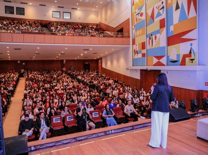 Capacita Penedo alcança mais de 1.400 servidores da educação municipal