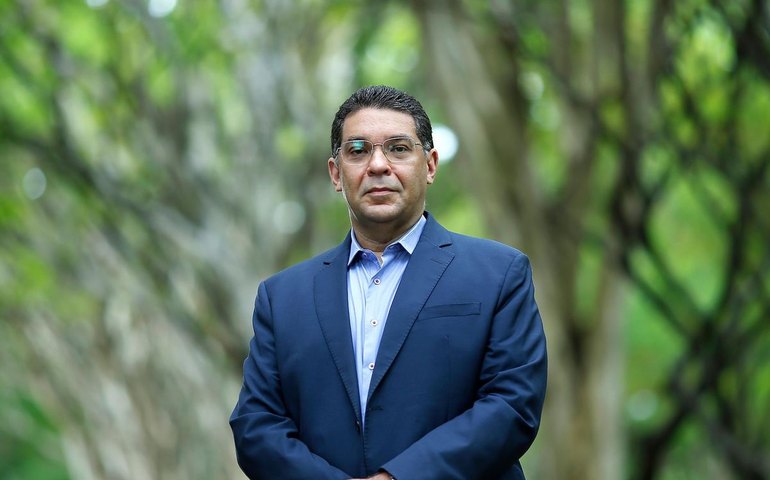 Mansueto Almeida admite licença para gastar em 2023, mas pequena