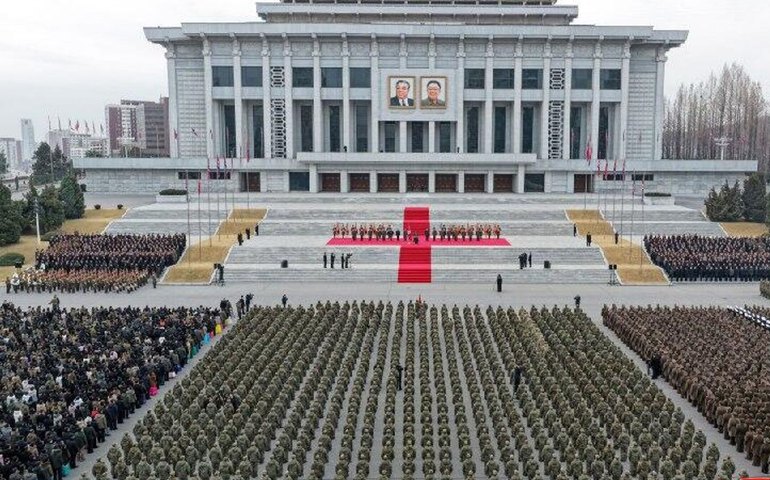 Kim Jong-un exalta heroísmo de sapadores norte-coreanos em missão na Rússia