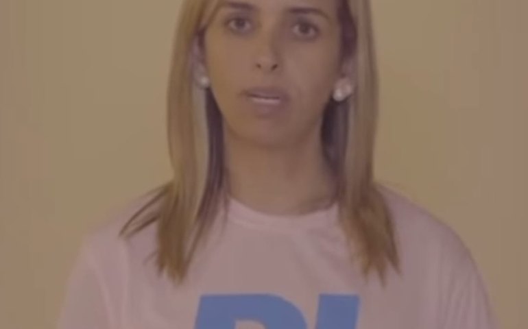 Vice-Prefeita de Atalaia denuncia manobra política por parte de JHC para prejudicá-la