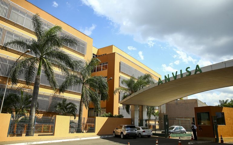 Anvisa proíbe suplementos e energéticos com adição de ozônio