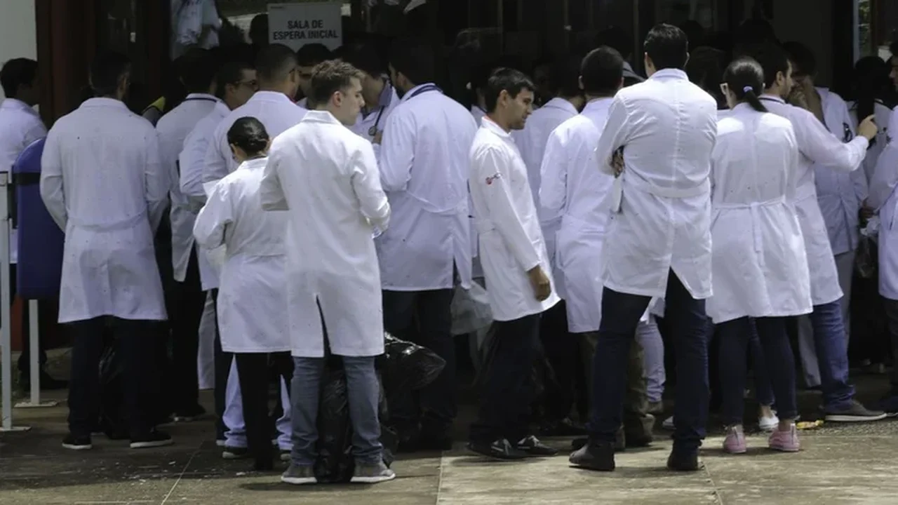 Universidades privadas recorrem à Justiça para barrar uso do Enamed em sanções do MEC