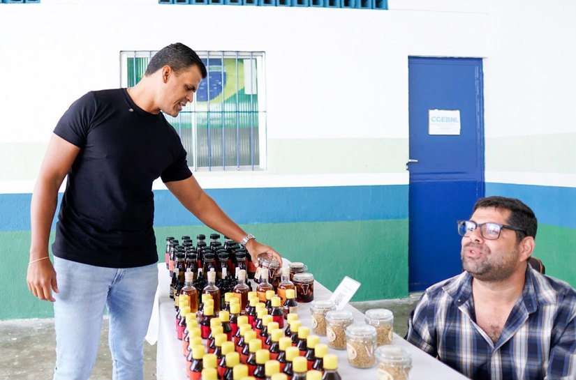 Educação de Maceió valoriza produtores locais com Feira da Agricultura Familiar