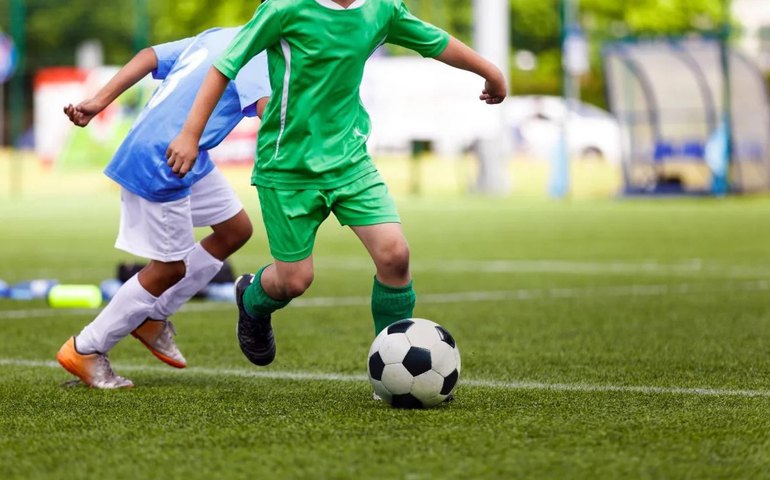 Polícia Civil investiga denúncia de assédio contra adolescente em escolinha de futebol
