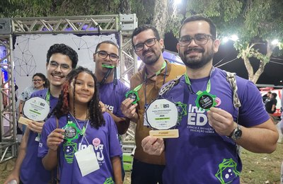 Escolas estaduais brilham em evento de iniciação científica e levam 15 premiações