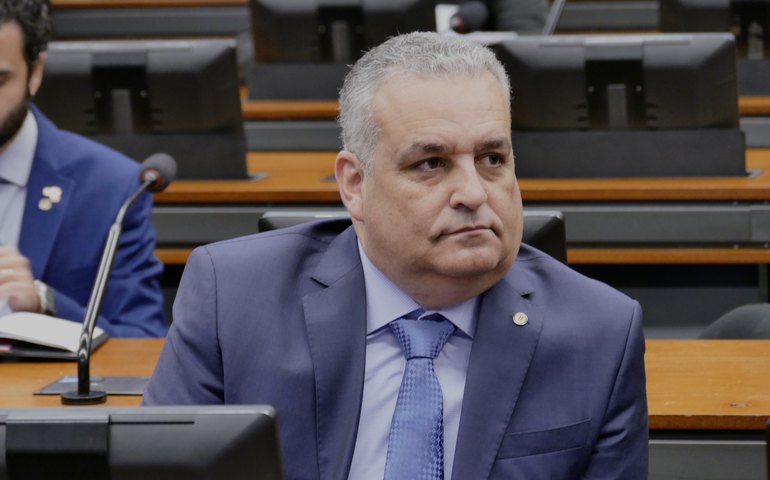 Discursos firmes e mais de 128 proposições apresentados marcam início do trabalho legislativo de Alfredo Gaspar