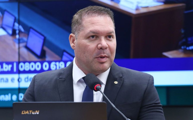 TSE declara inelegibilidade e anula votos de ex-deputado do Ceará