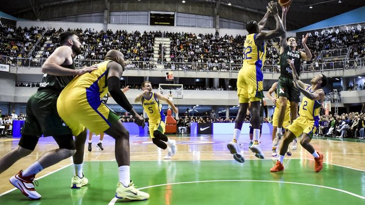 Brasil perde e está fora da Copa do Mundo de Basquete 