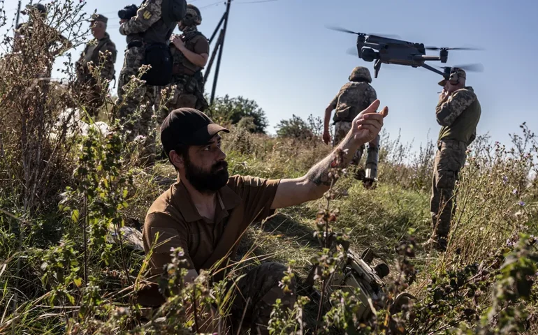 Rússia afirma ter derrubado 71 drones ucranianos em seu território