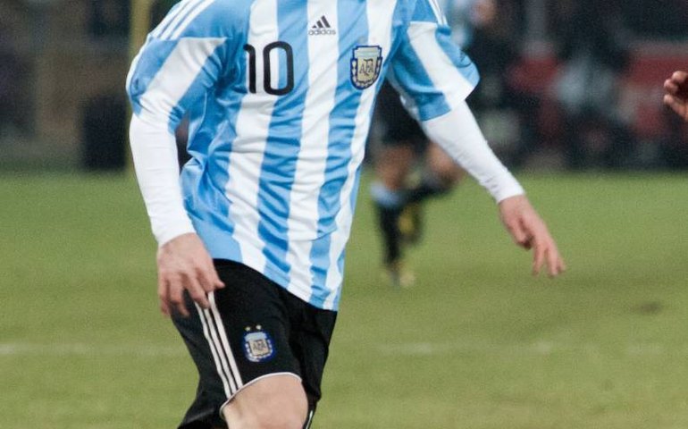 Com golaço de Messi, Argentina bate Honduras e soma 34 jogos de invencibilidade
