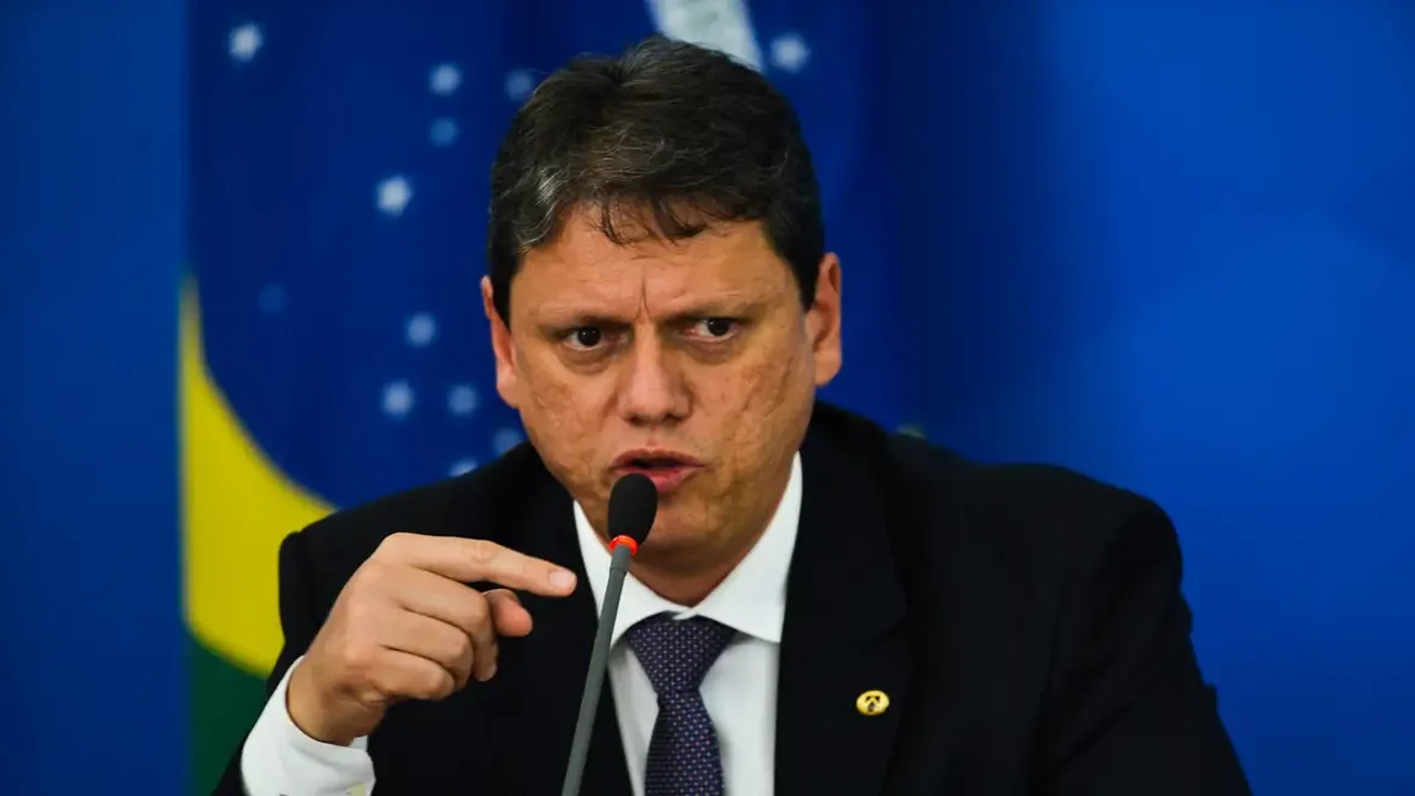 Maioria dos projetos vetados por Tarcísio em São Paulo são sobre saúde, autismo e educação