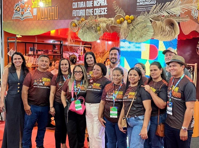 Feira dos Municípios Alagoanos: prefeito de Santana do Mundaú participa e reforça a valorização aos artesãos e artistas da terra