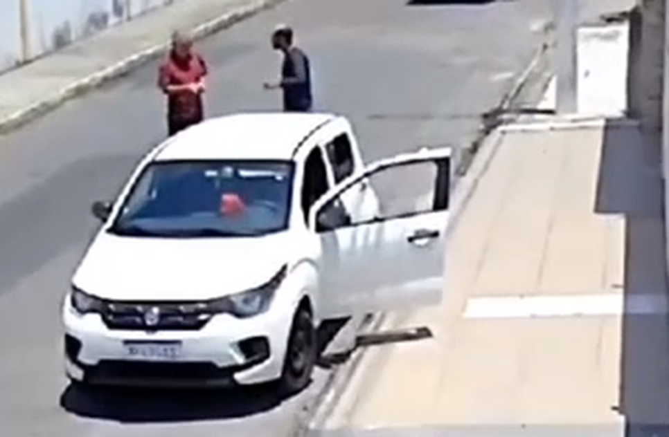Idoso é agredido por motorista de aplicativo