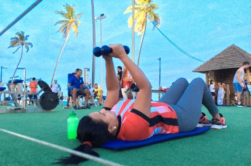 Academia Maceió: população aproveita verão para se exercitar