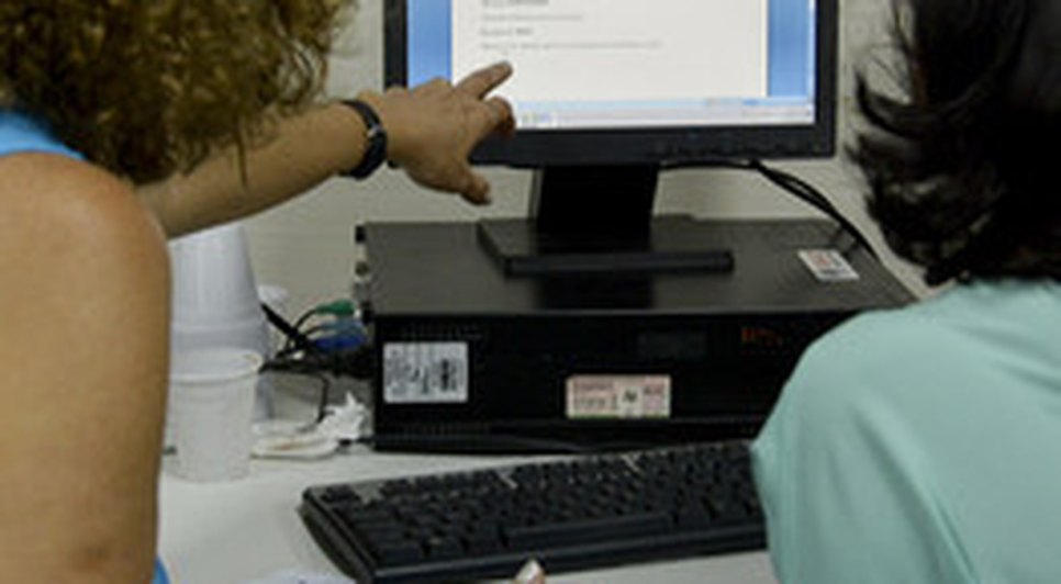 VAGA DE ESTÁGIO NA EDUCAÇÃO